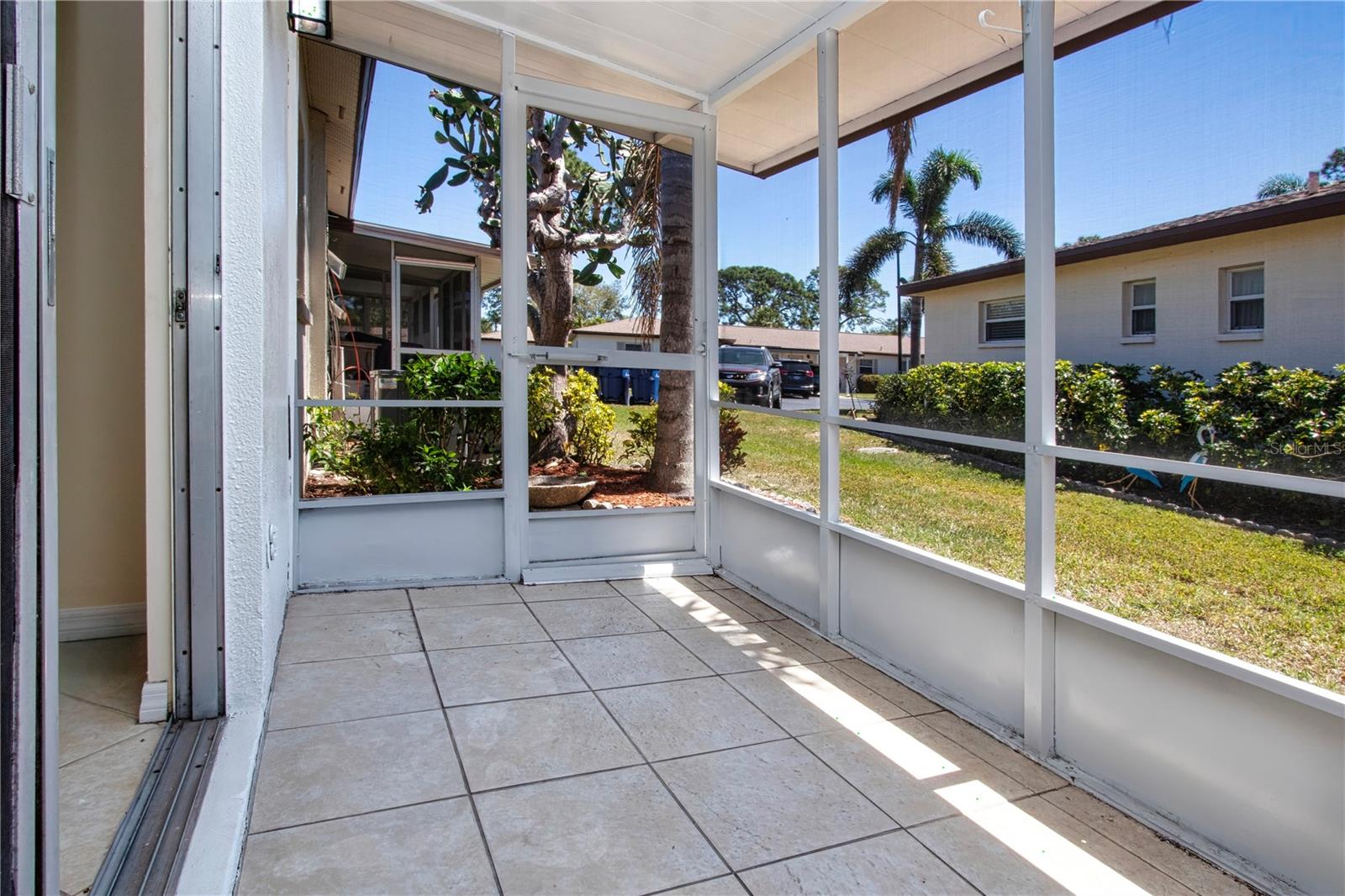 2806 SWIFTON DR #104, SARASOTA, FL, 34231