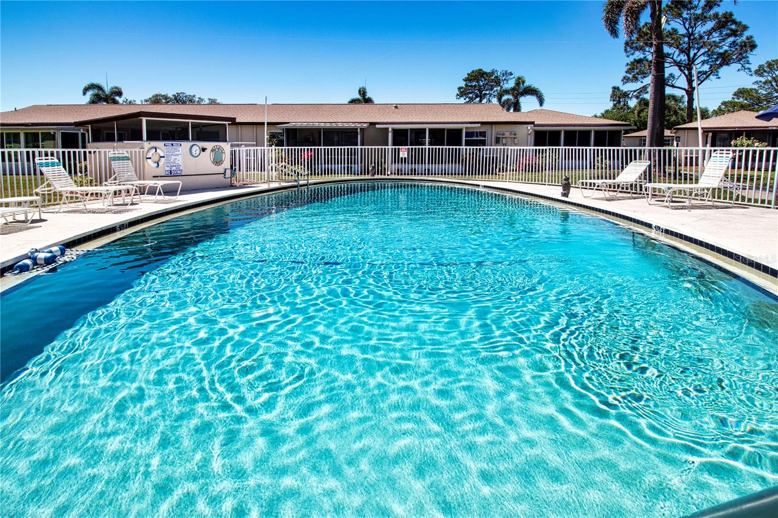 2806 SWIFTON DR #104, SARASOTA, FL, 34231