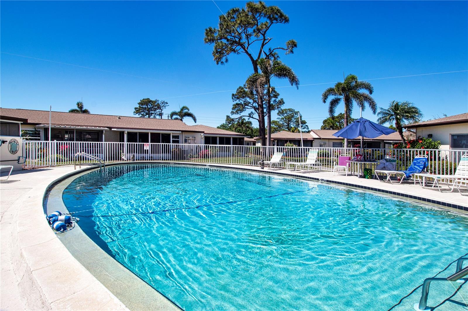 2806 SWIFTON DR #104, SARASOTA, FL, 34231