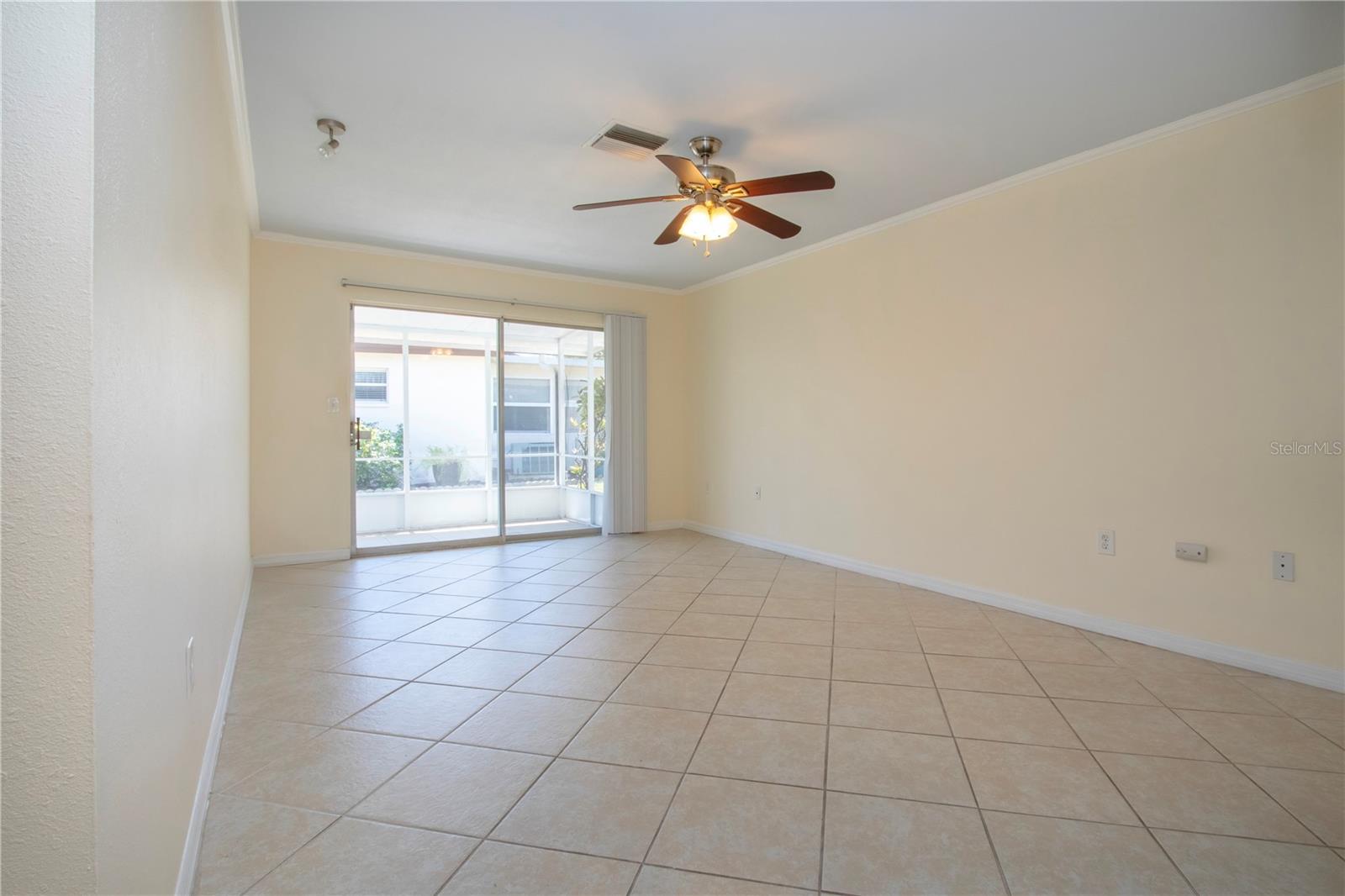 2806 SWIFTON DR #104, SARASOTA, FL, 34231