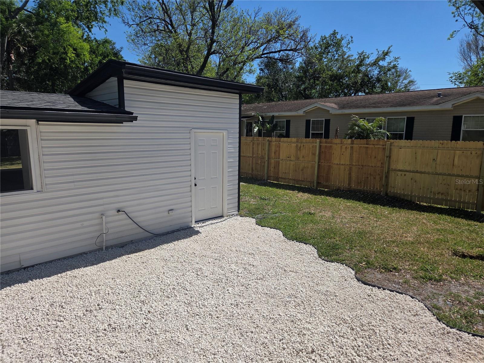 607 CEDAR AVE, DAYTONA BEACH, FL, 32117