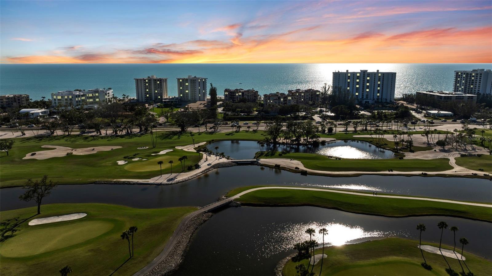 2410 HARBOURSIDE DR #142, LONGBOAT KEY, FL, 34228