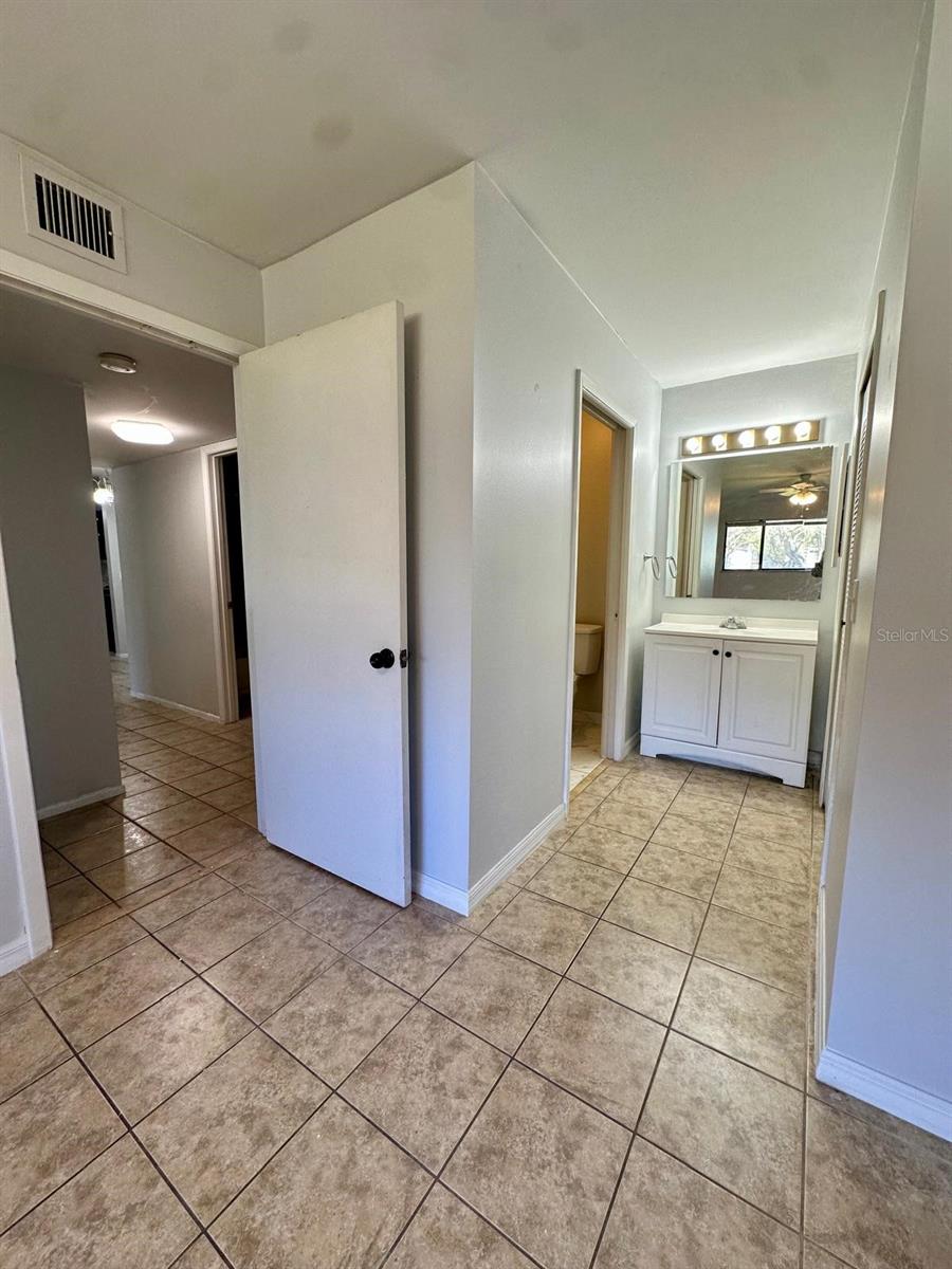 2446 OAK PARK WAY #108, ORLANDO, FL, 32822
