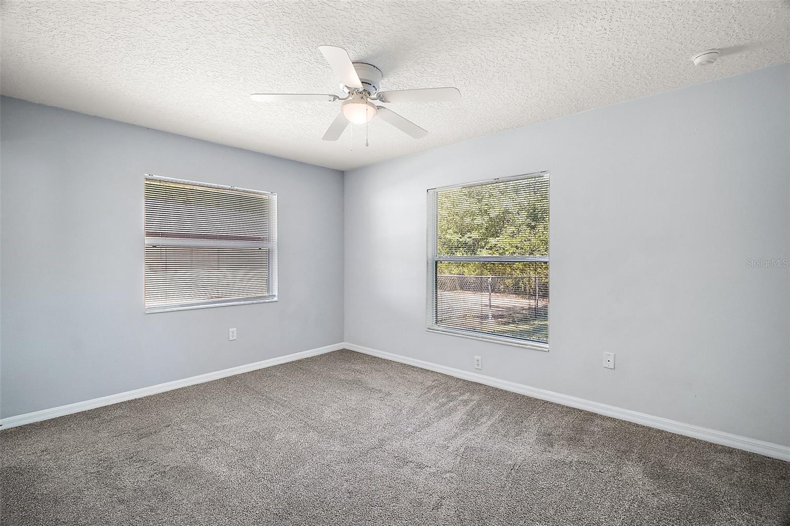 331 W LEWIS AVE, APOPKA, FL, 32712