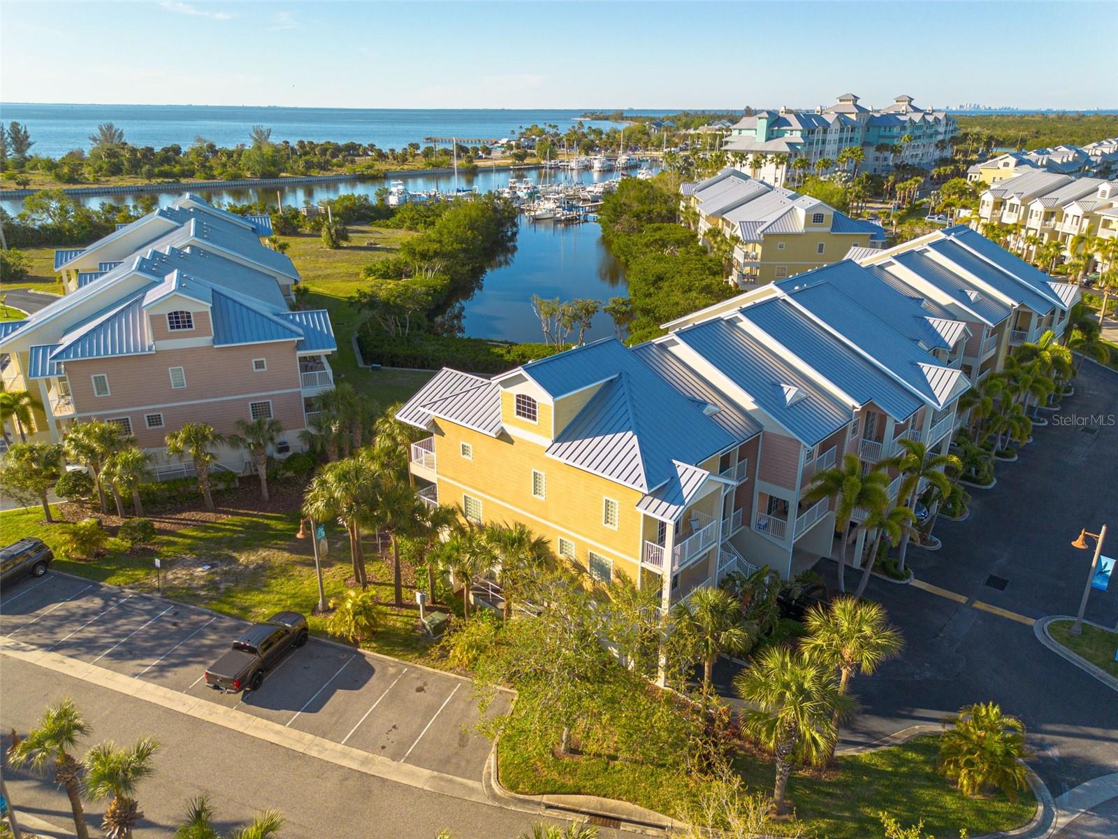418 BAHIA BEACH BLVD, RUSKIN, FL, 33570