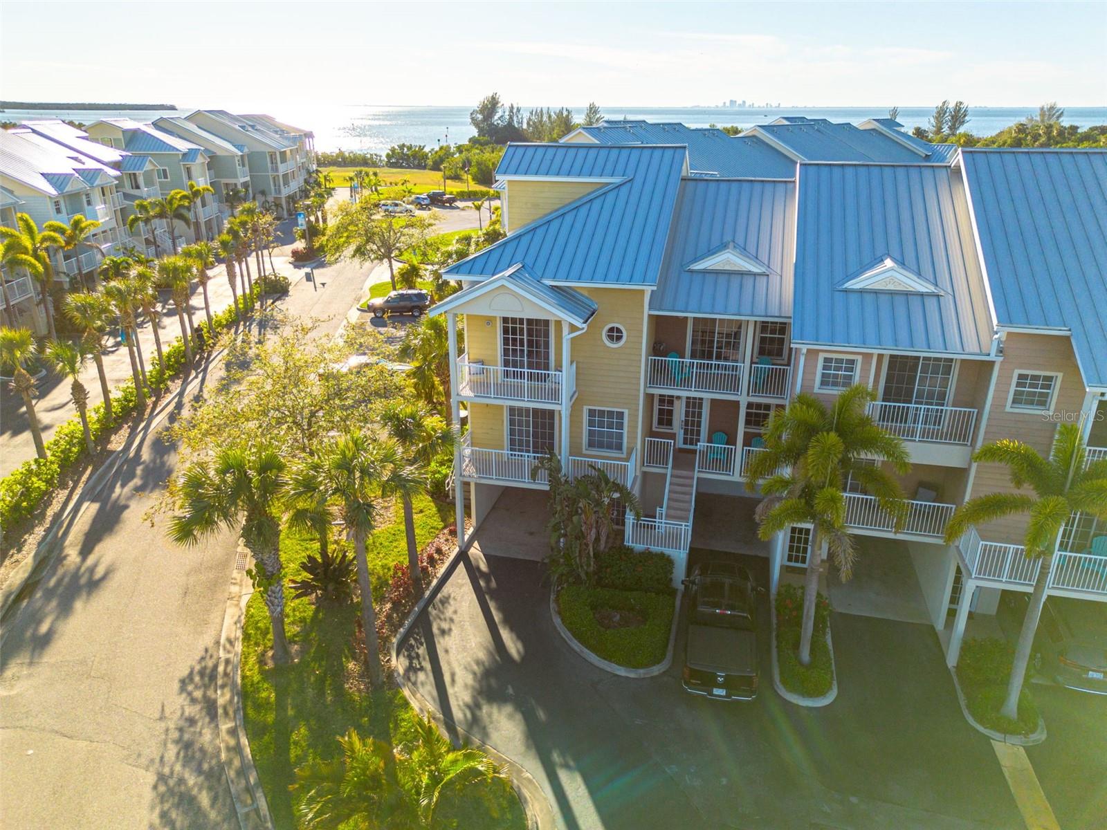 418 BAHIA BEACH BLVD, RUSKIN, FL, 33570