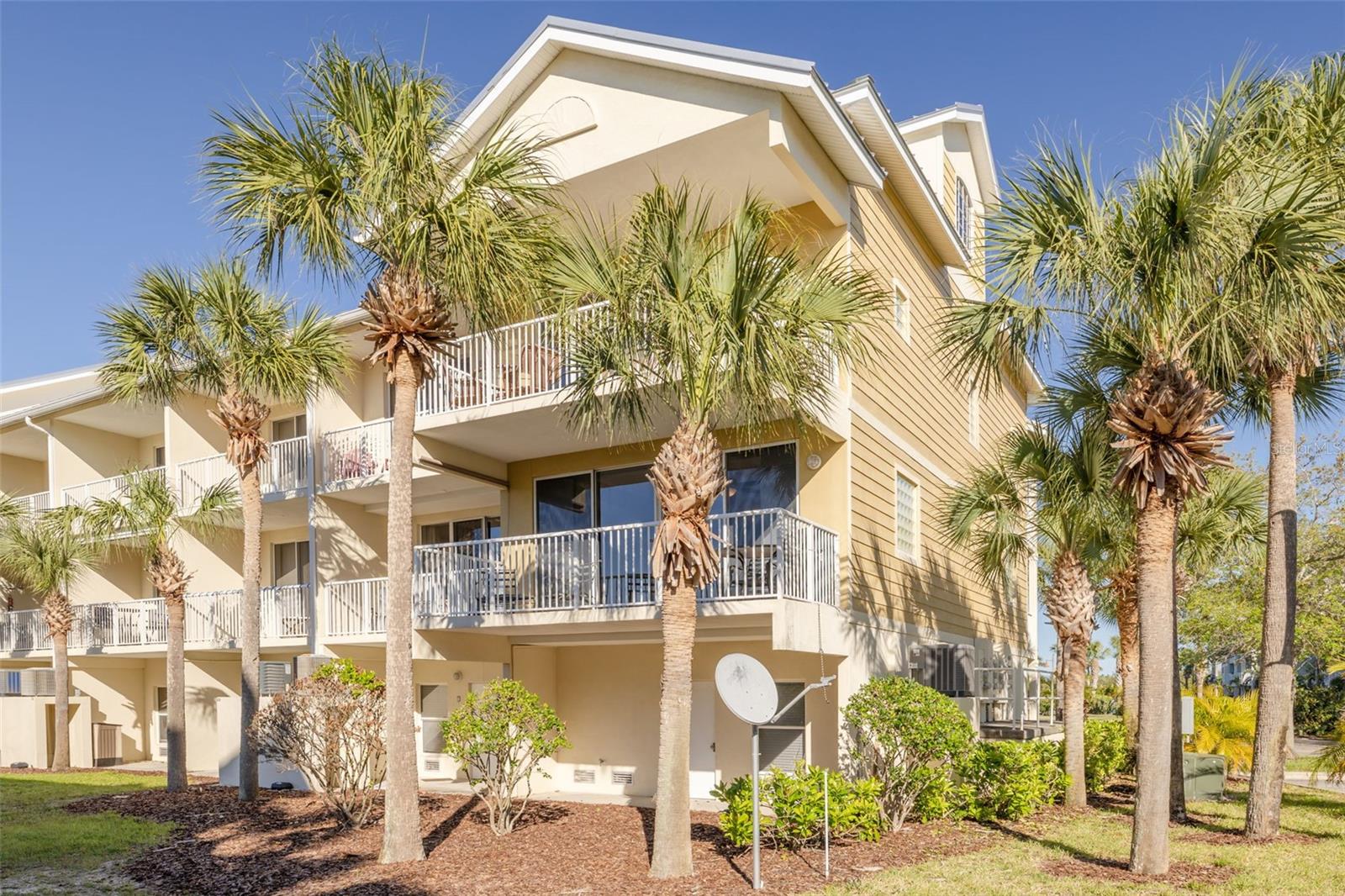 418 BAHIA BEACH BLVD, RUSKIN, FL, 33570
