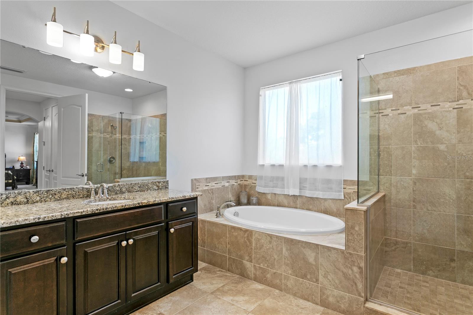 3615 W KENSINGTON AVE, TAMPA, FL, 33629