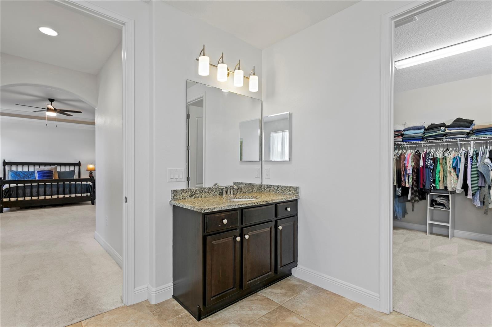 3615 W KENSINGTON AVE, TAMPA, FL, 33629