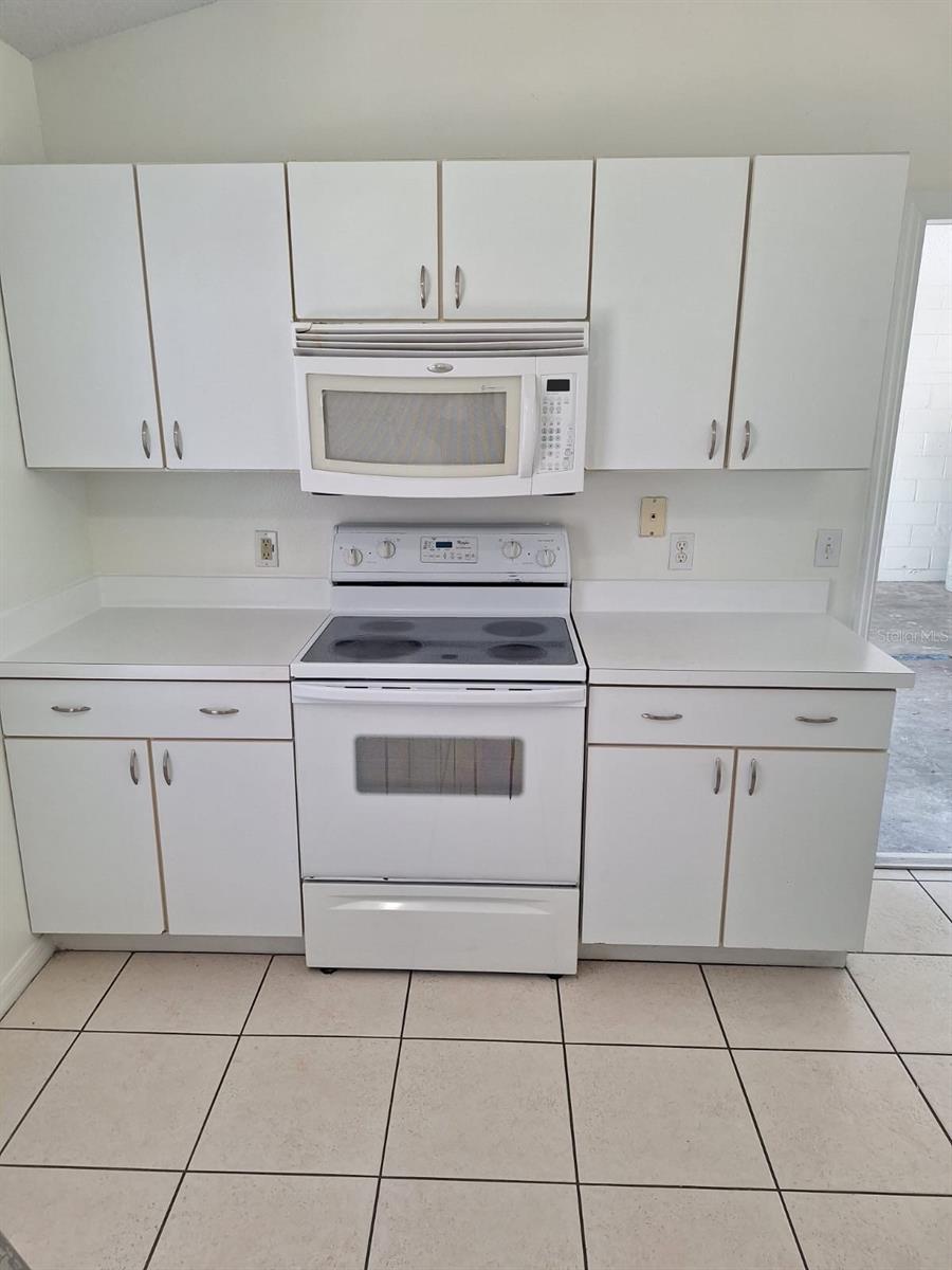 748 DEL PRADO DR, KISSIMMEE, FL, 34758
