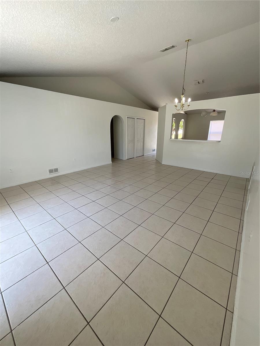 748 DEL PRADO DR, KISSIMMEE, FL, 34758