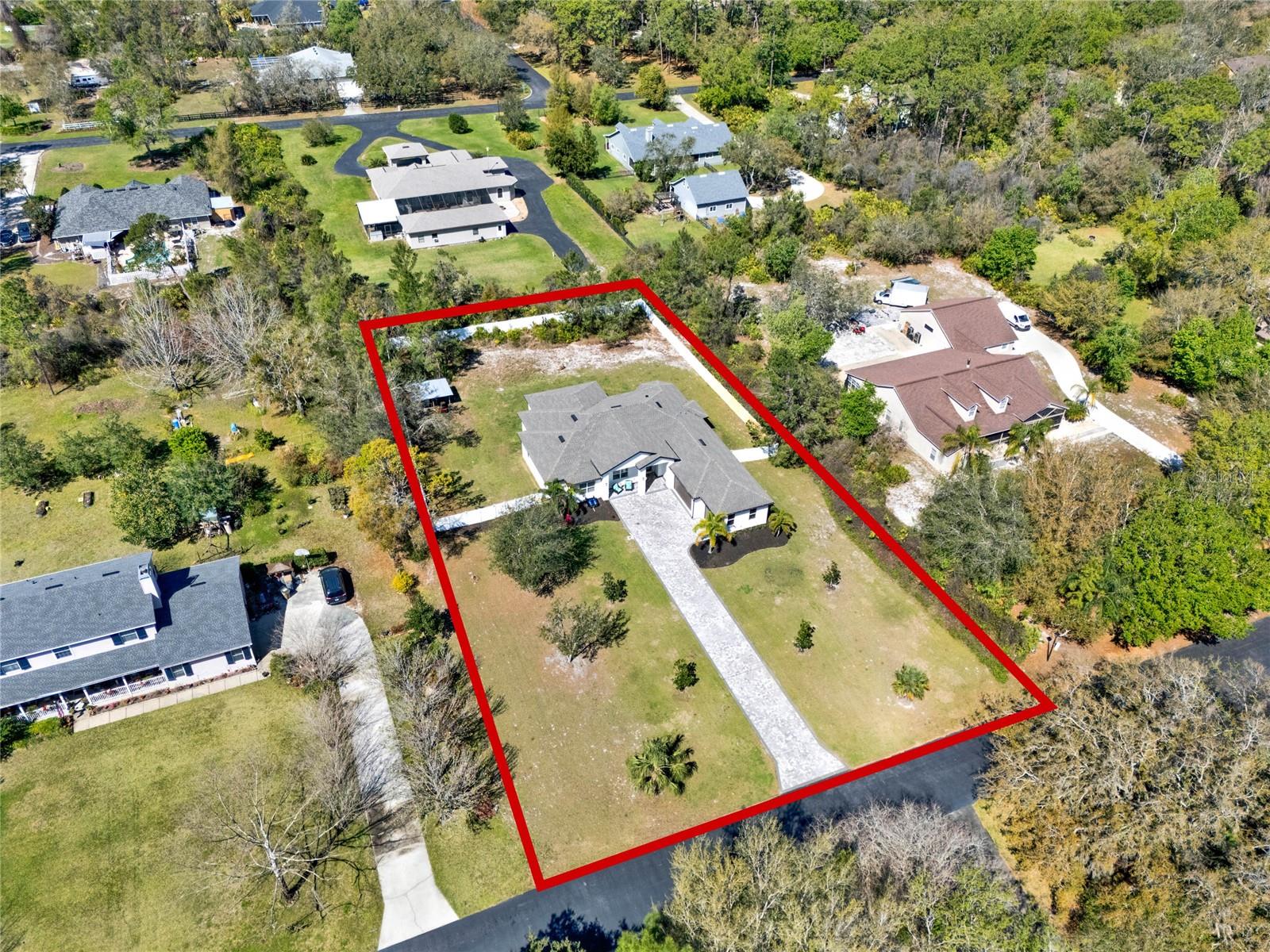 29127 OLD ML E, TAVARES, FL, 32778