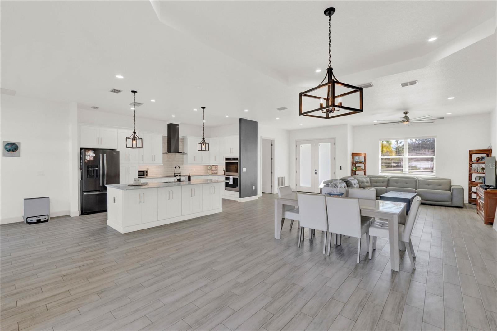 29127 OLD ML E, TAVARES, FL, 32778