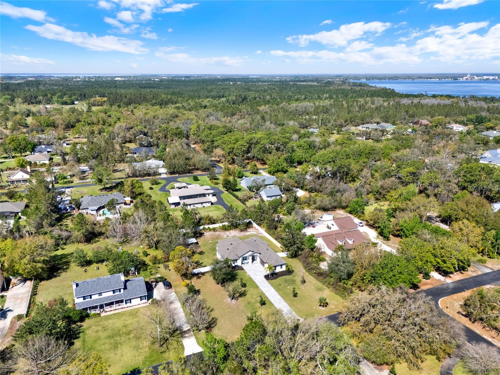 29127 OLD ML E, TAVARES, FL, 32778
