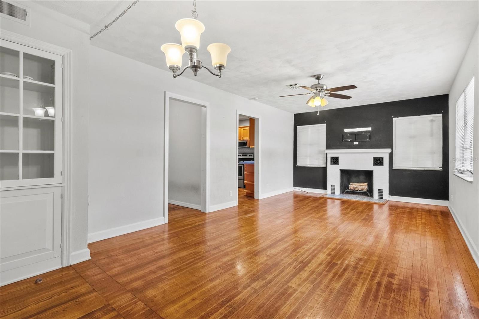 3124 9TH AVE N, ST PETERSBURG, FL, 33713