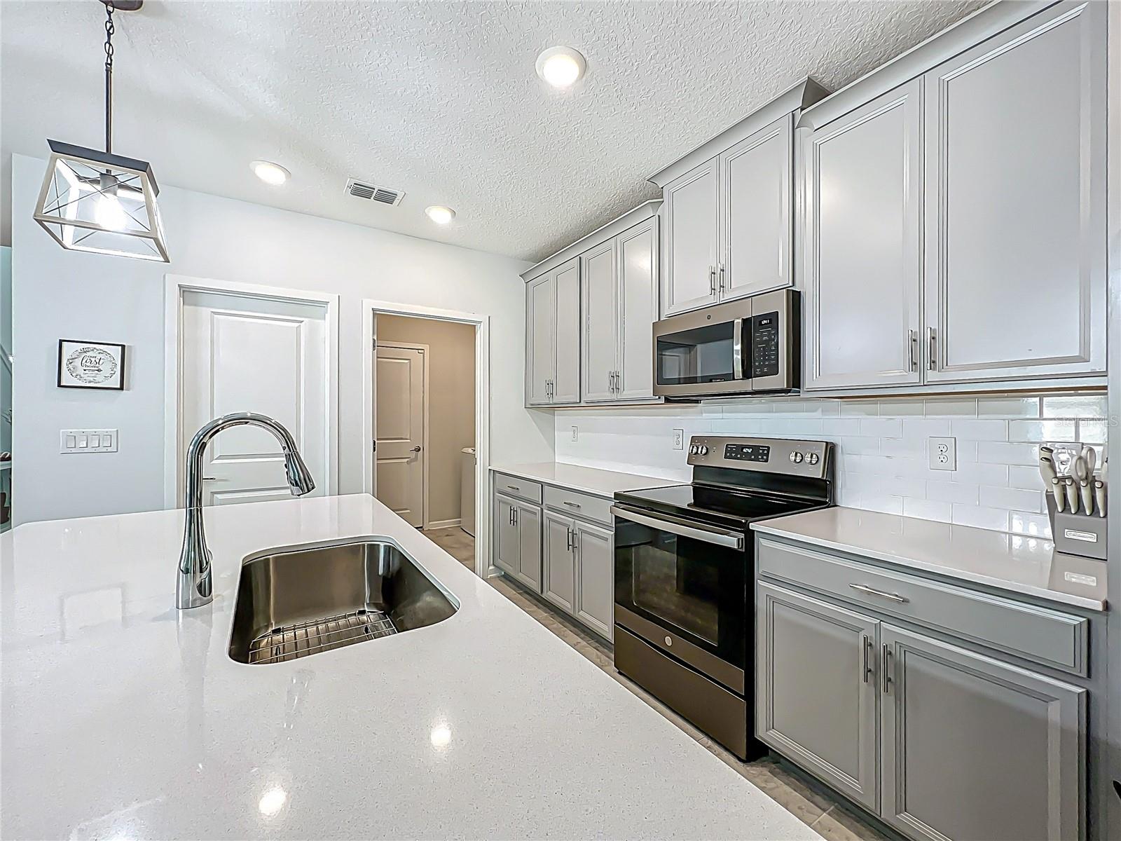2861 BLACK BIRCH DR, OCOEE, FL, 34761