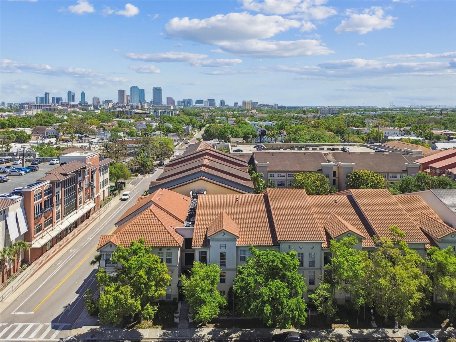 402 S ARMENIA AVE #137, TAMPA, FL, 33609