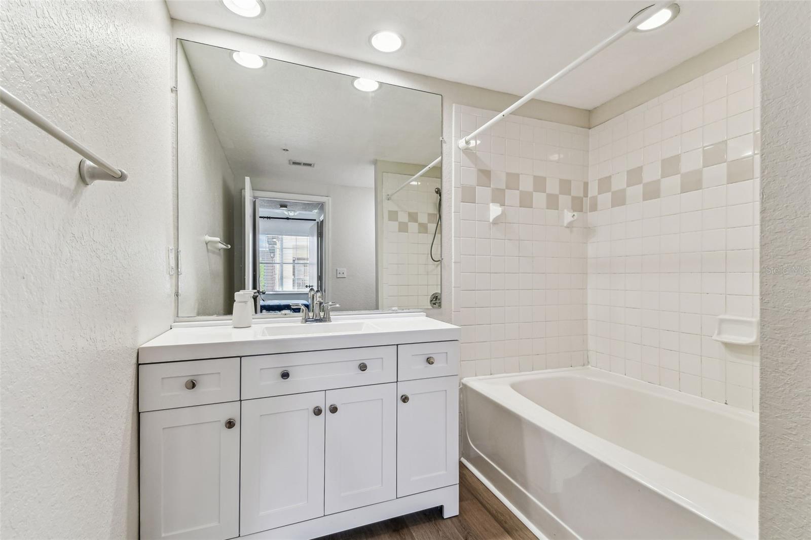 402 S ARMENIA AVE #137, TAMPA, FL, 33609