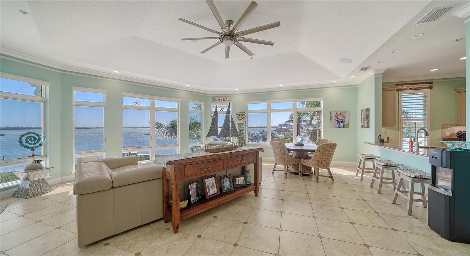 314 BAY DR S #5, BRADENTON BEACH, FL, 34217