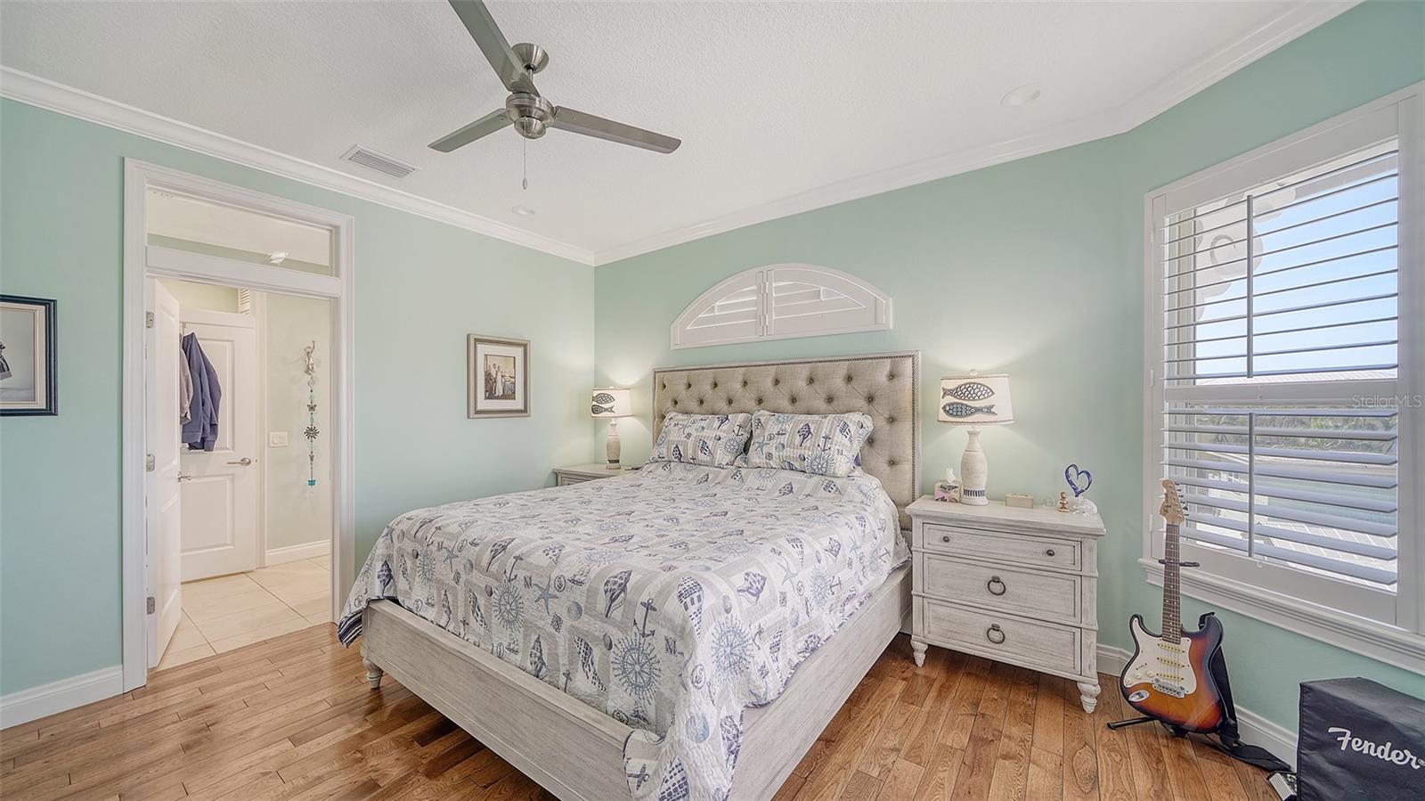 314 BAY DR S #5, BRADENTON BEACH, FL, 34217