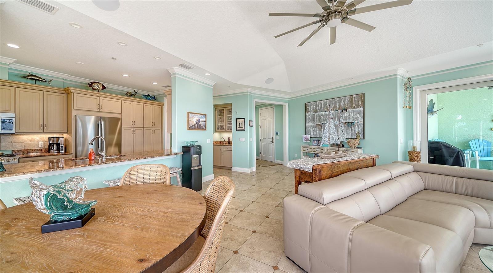 314 BAY DR S #5, BRADENTON BEACH, FL, 34217