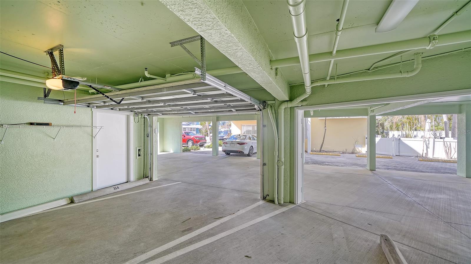 314 BAY DR S #5, BRADENTON BEACH, FL, 34217