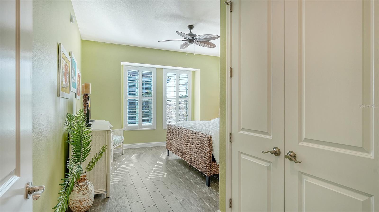 388 ARUBA CIR #201, BRADENTON, FL, 34209
