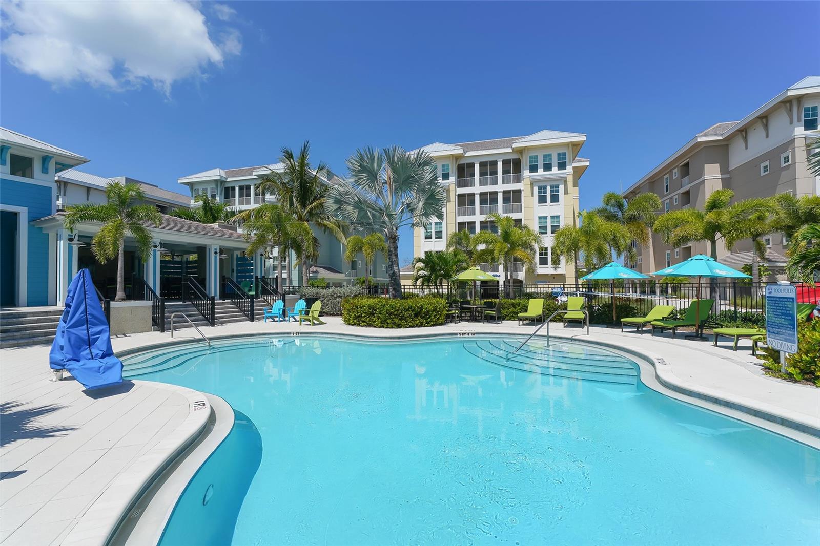 388 ARUBA CIR #201, BRADENTON, FL, 34209