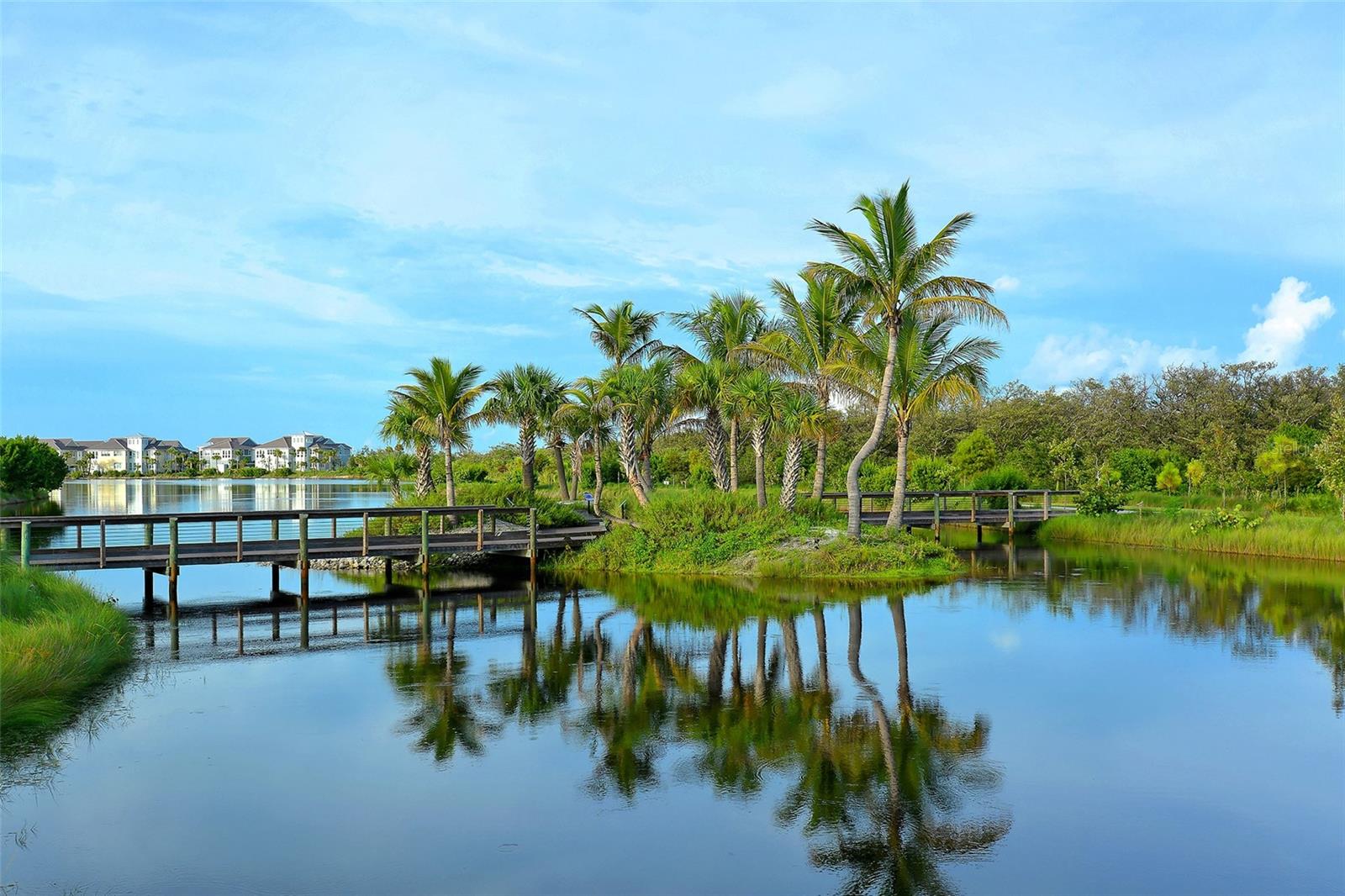 388 ARUBA CIR #201, BRADENTON, FL, 34209