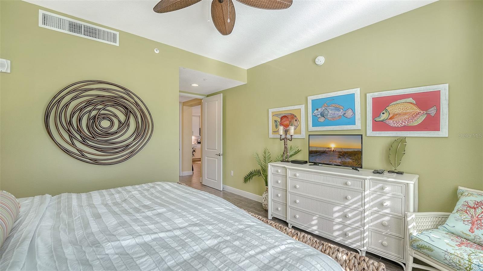 388 ARUBA CIR #201, BRADENTON, FL, 34209