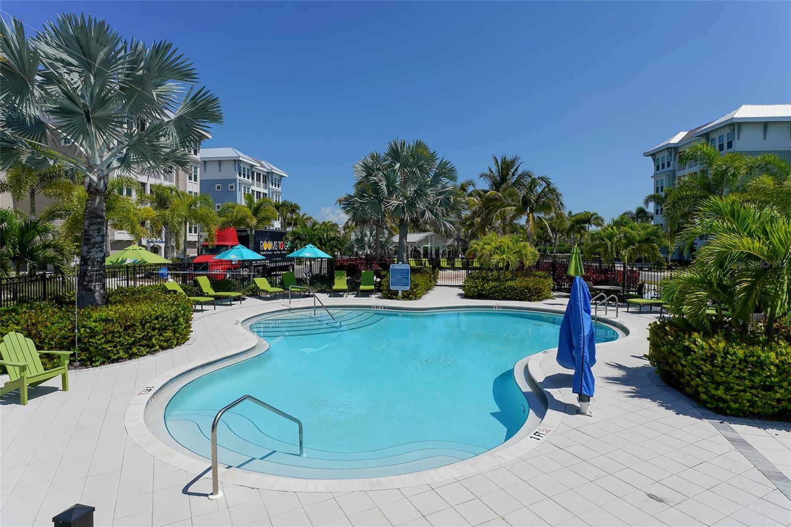 388 ARUBA CIR #201, BRADENTON, FL, 34209