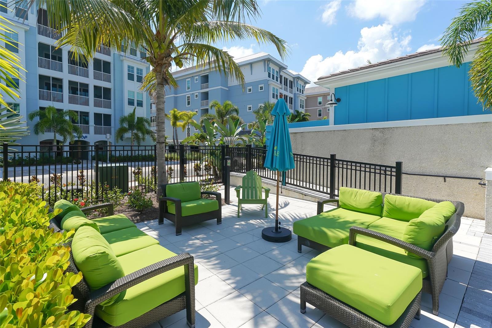 388 ARUBA CIR #201, BRADENTON, FL, 34209