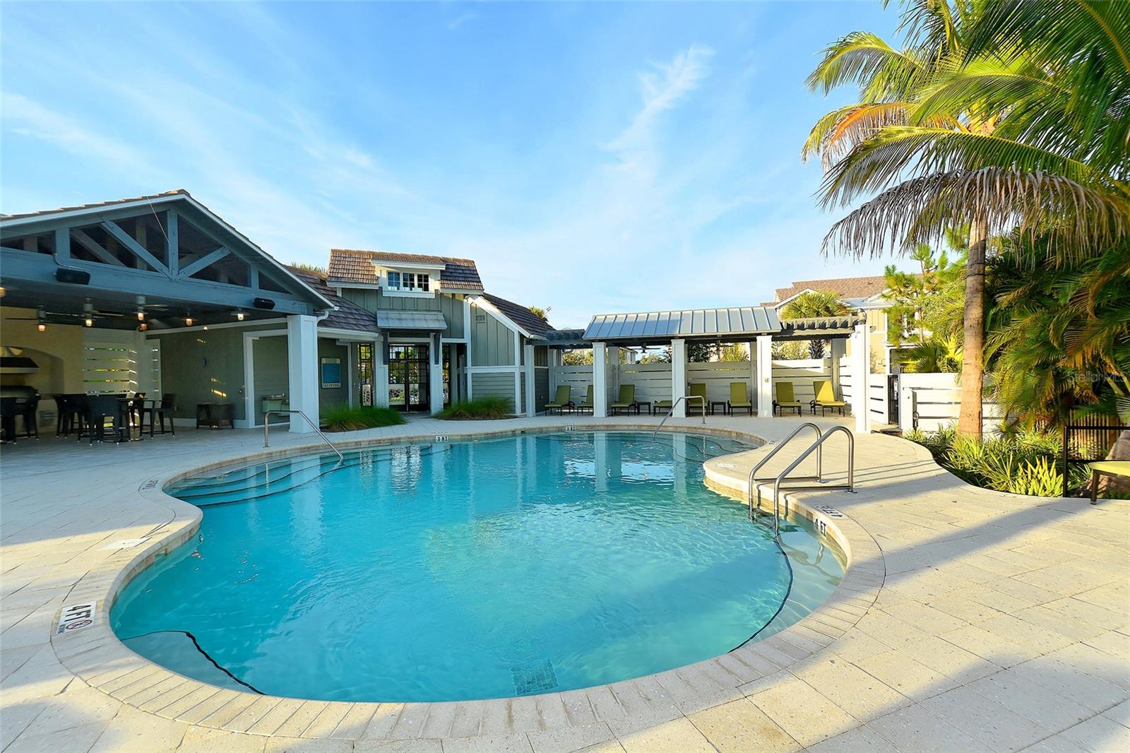 388 ARUBA CIR #201, BRADENTON, FL, 34209