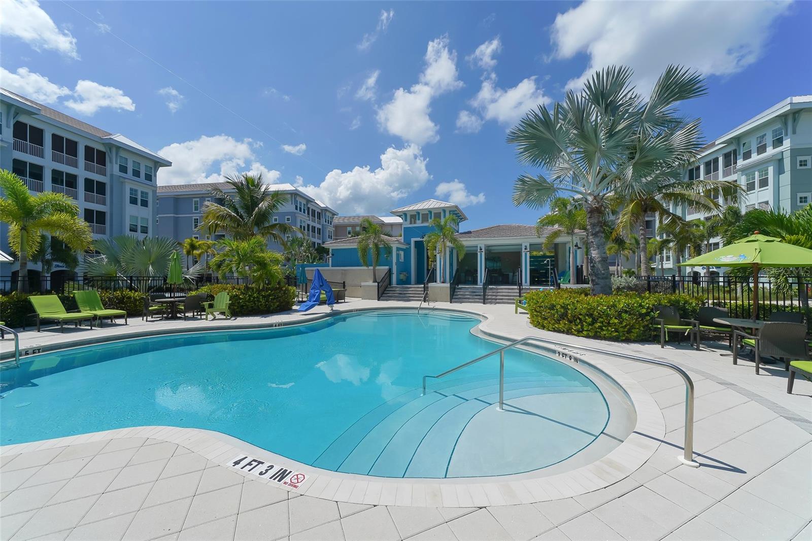 388 ARUBA CIR #201, BRADENTON, FL, 34209
