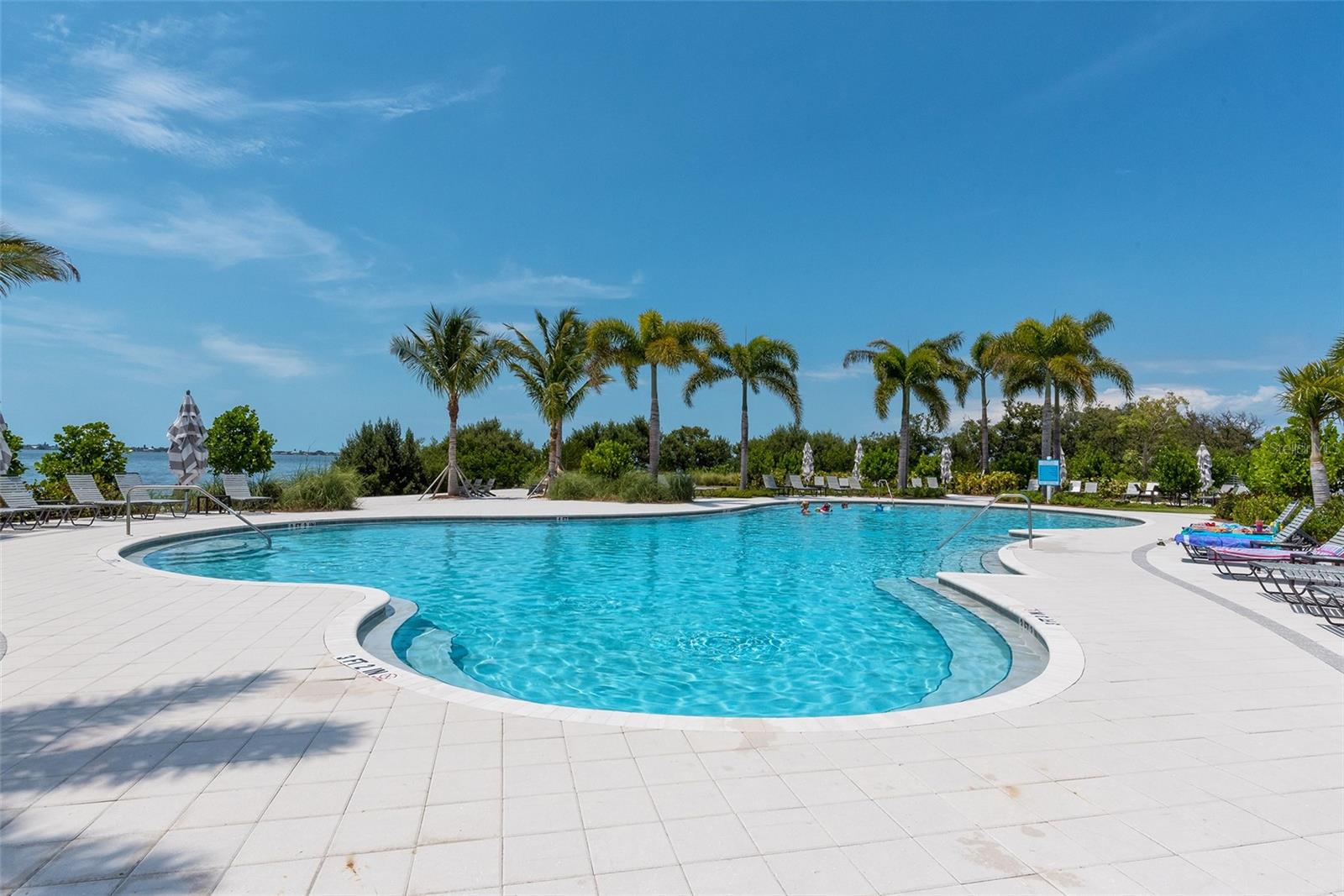 388 ARUBA CIR #201, BRADENTON, FL, 34209