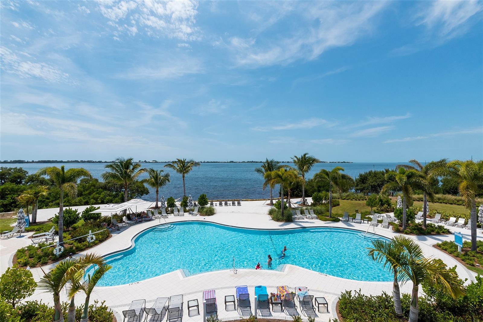 388 ARUBA CIR #201, BRADENTON, FL, 34209