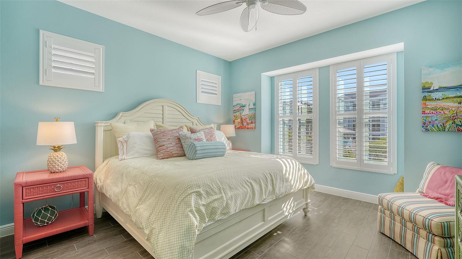 388 ARUBA CIR #201, BRADENTON, FL, 34209