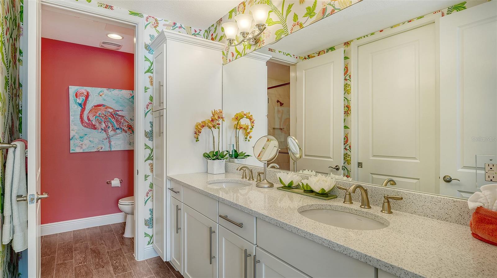 388 ARUBA CIR #201, BRADENTON, FL, 34209