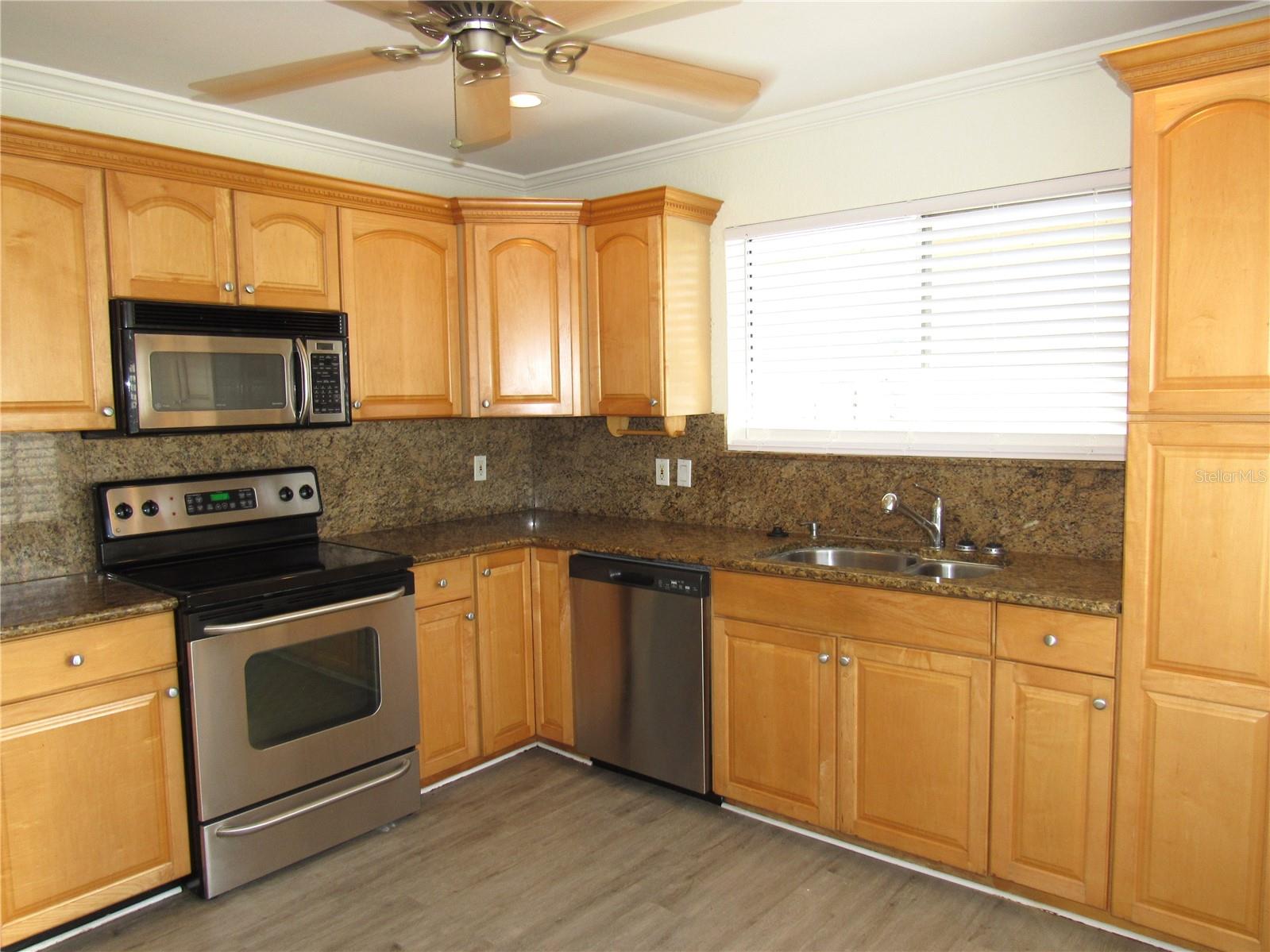 409 RICOLD TER, PORT CHARLOTTE, FL, 33954