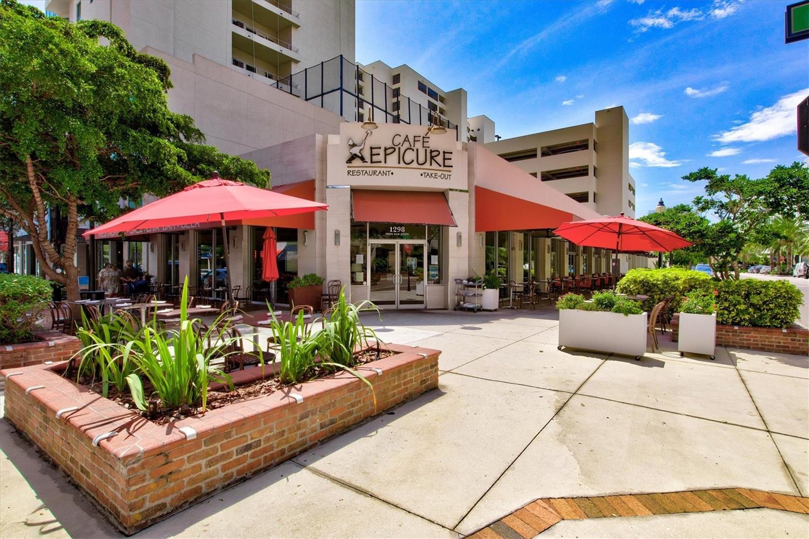 755 S PALM AVENUE #604, SARASOTA, FL, 34236