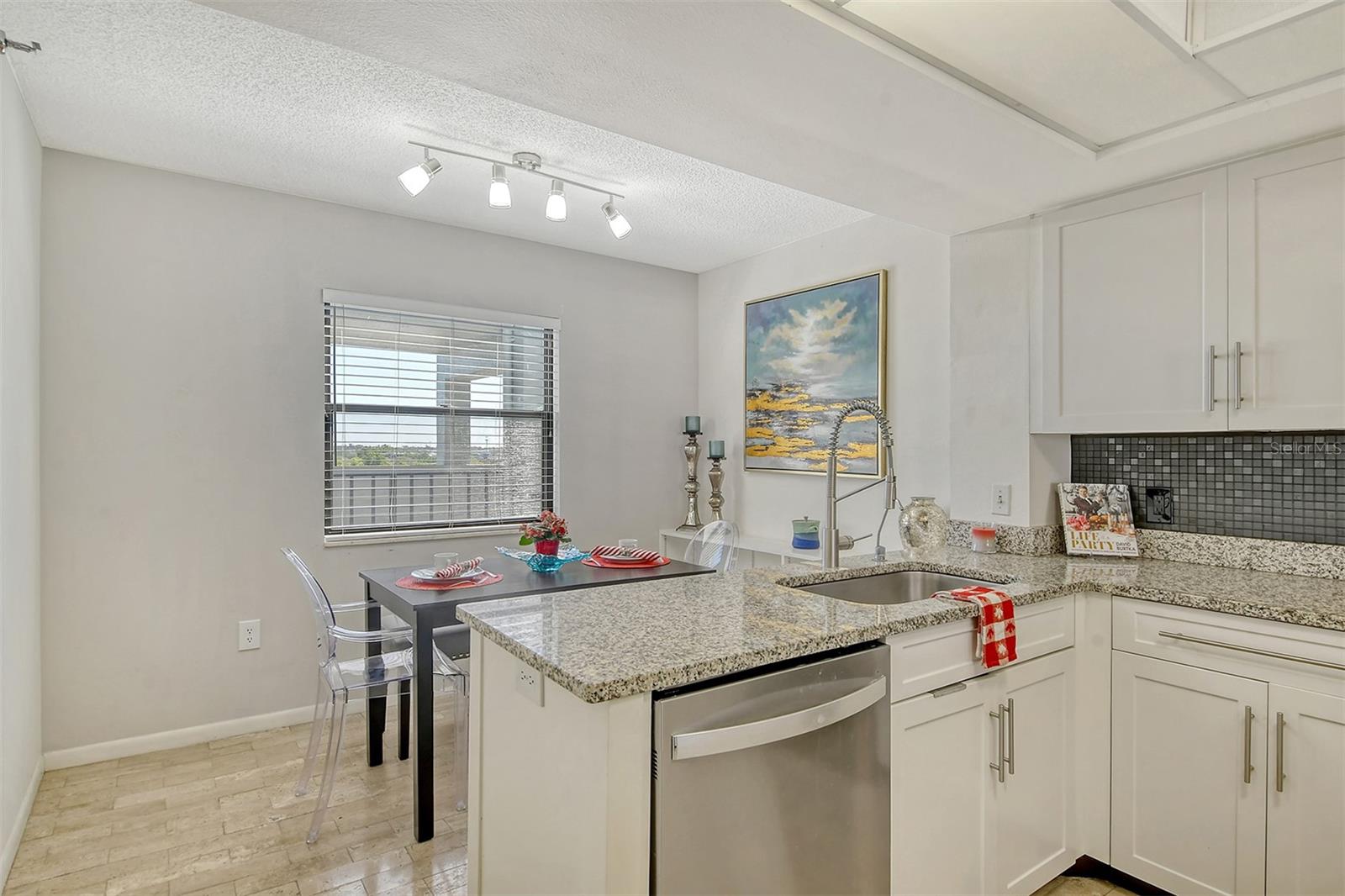 755 S PALM AVENUE #604, SARASOTA, FL, 34236
