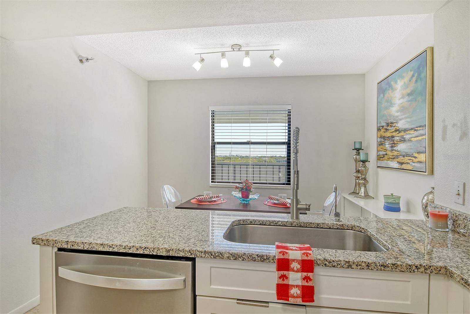755 S PALM AVENUE #604, SARASOTA, FL, 34236