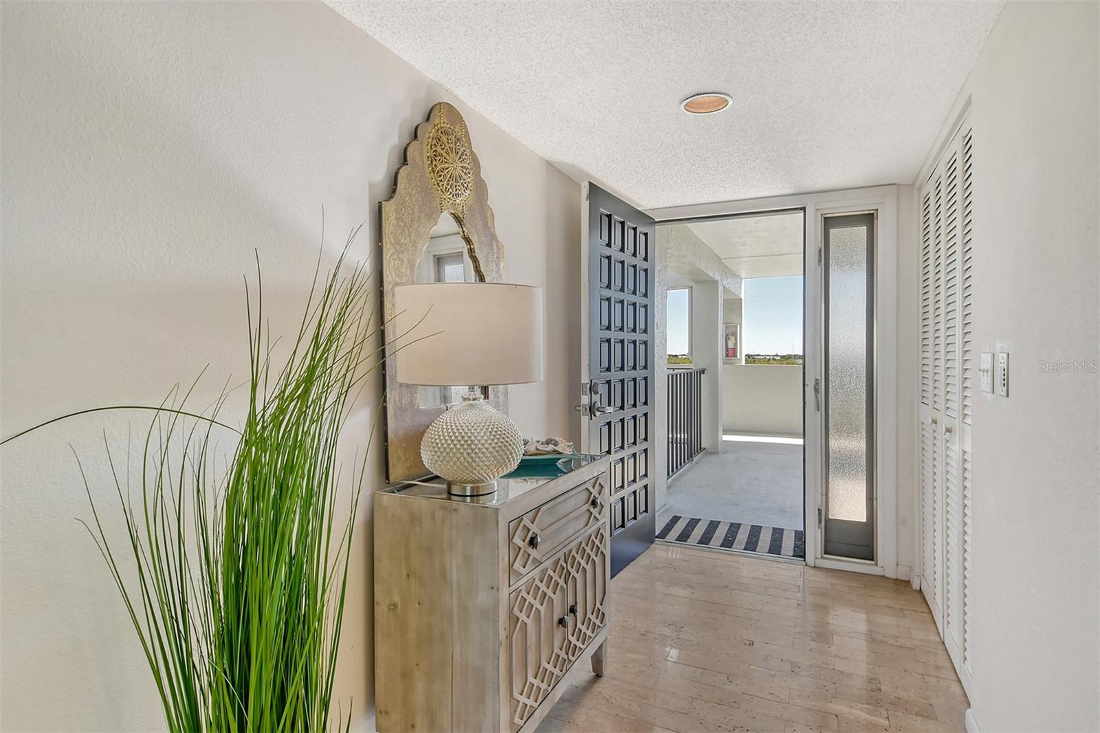 755 S PALM AVENUE #604, SARASOTA, FL, 34236