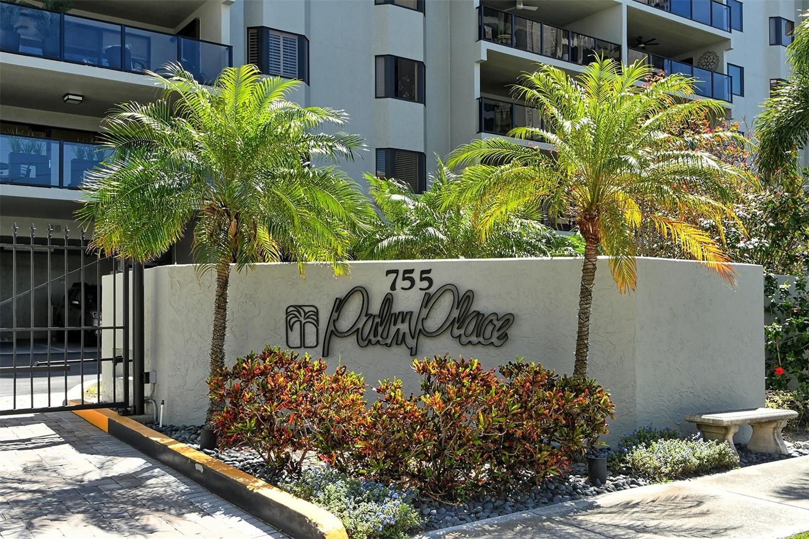 755 S PALM AVENUE #604, SARASOTA, FL, 34236