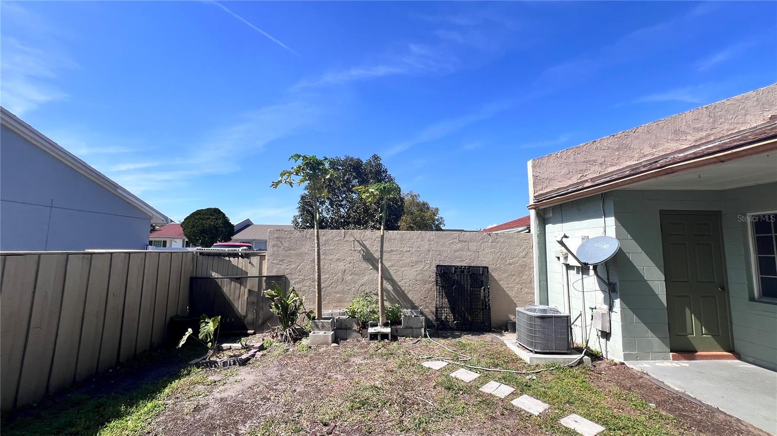 2608 LONDON BRIDGE CT, ORLANDO, FL, 32837