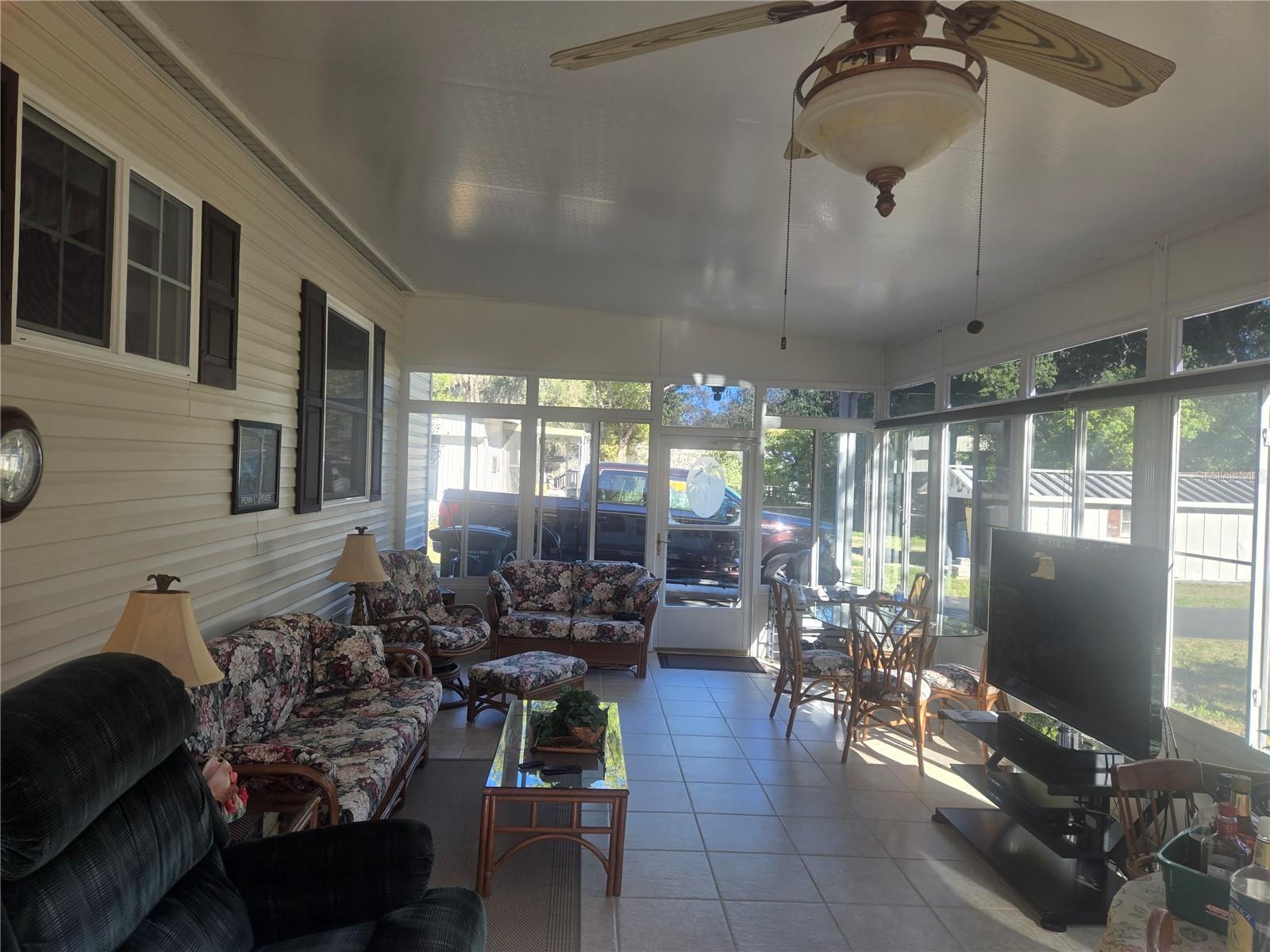 18600 SE 17TH ST, SILVER SPRINGS, FL, 34488