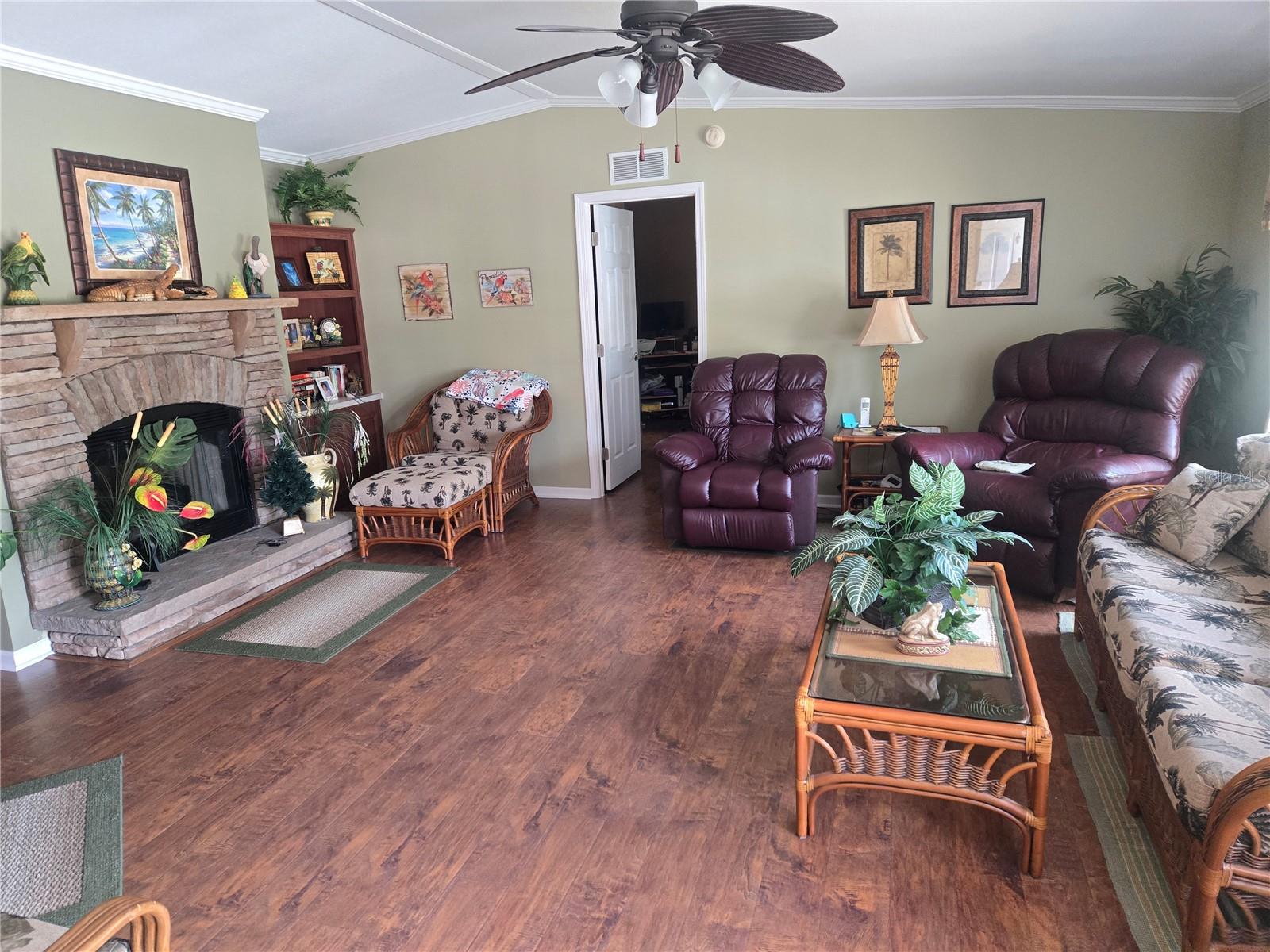 18600 SE 17TH ST, SILVER SPRINGS, FL, 34488
