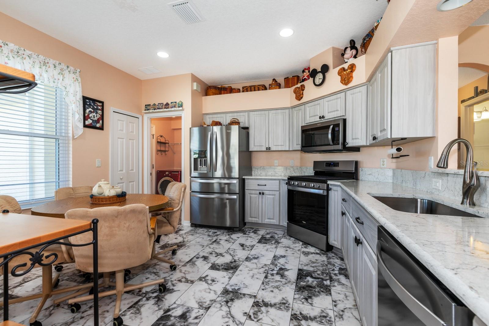 27121 GREENFLY ORCHID LN, LEESBURG, FL, 34748