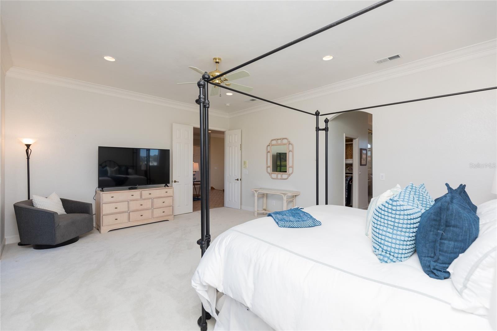 8 CORDOBA CT, PALM COAST, FL, 32137