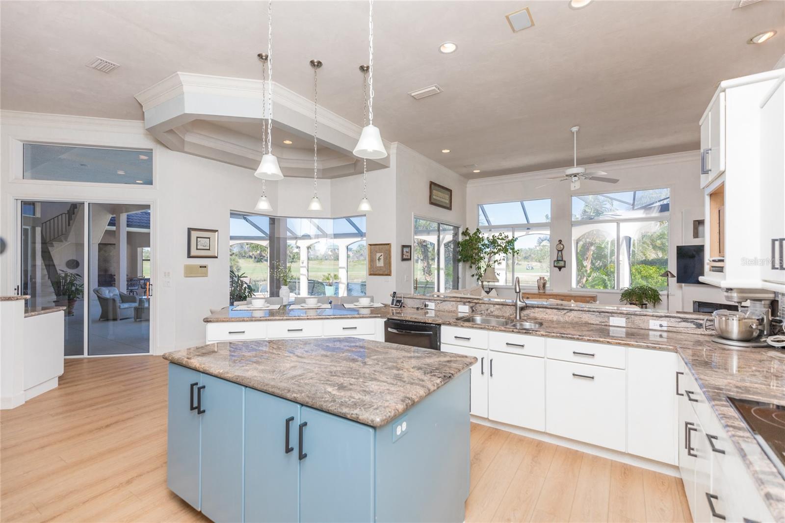 8 CORDOBA CT, PALM COAST, FL, 32137